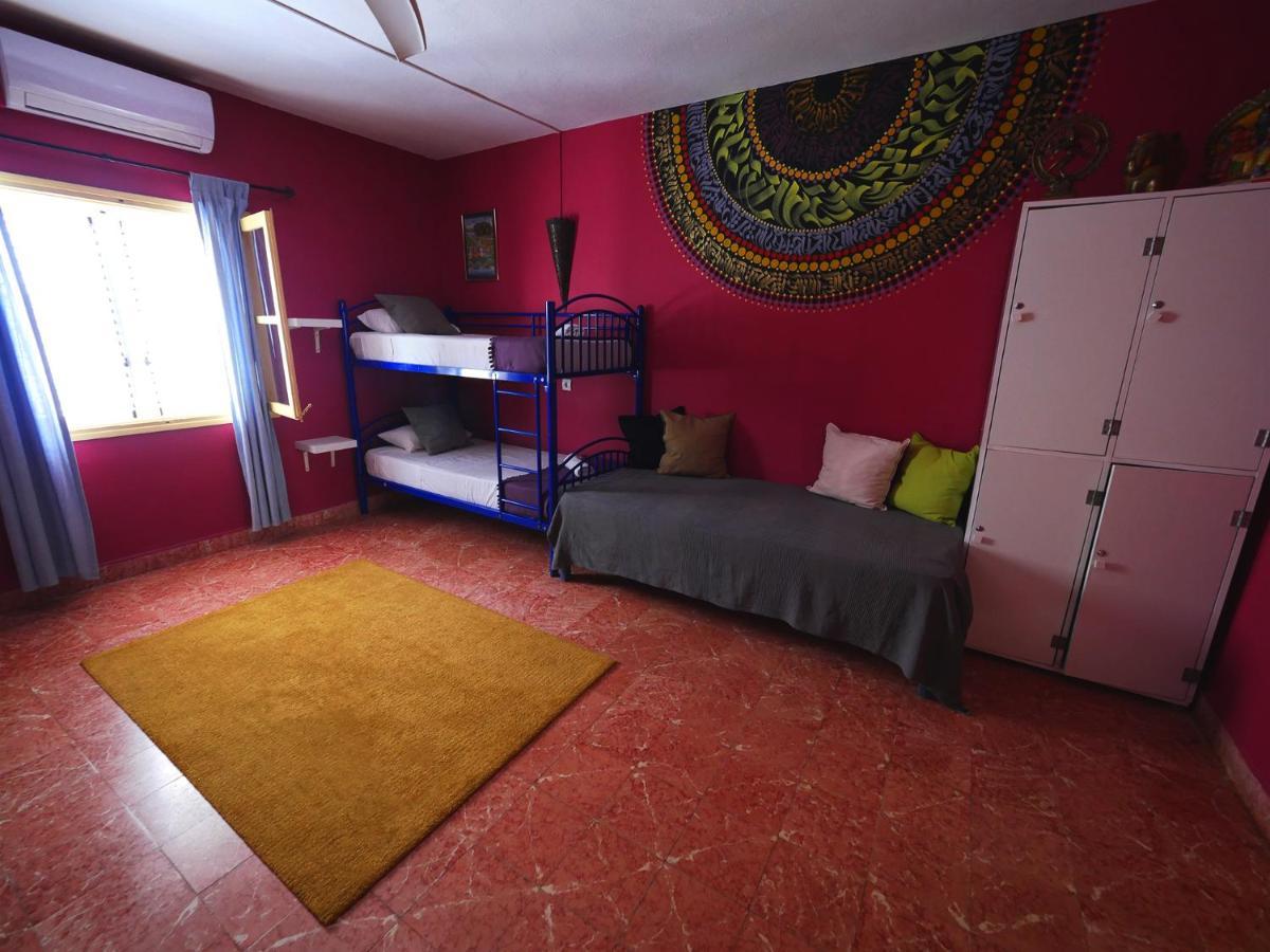 איביזה העיר Hostal Giramundo מראה חיצוני תמונה